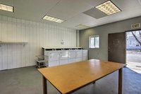 Dog Friendly Berlin Home w / Pool  Water Access