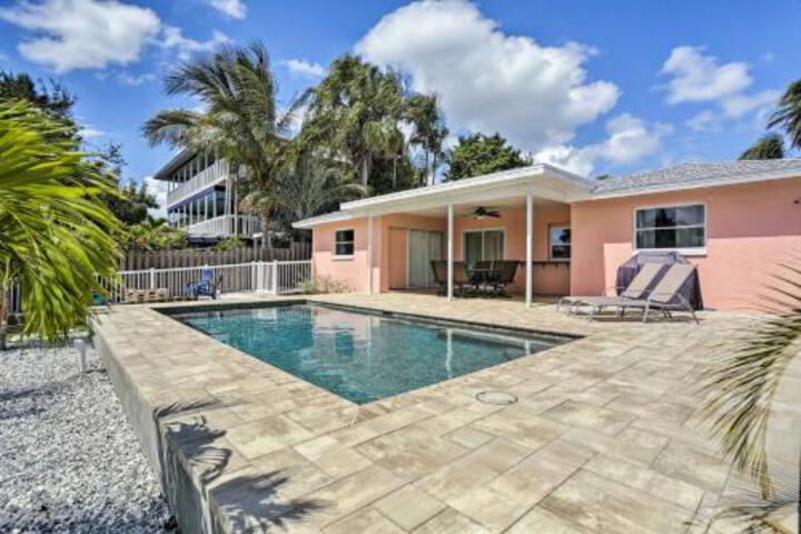 Updated St. James City Home On Canal W / Pool & Dock - thumb 1