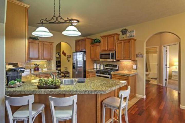 Shell Knob House W / Hot Tub Canoe & Dock Access! - thumb 2