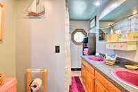 Lakeville Home w / Fire Pit Ski  Ice Fishing