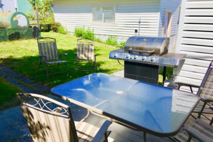 Seward Bayfront Cottage - thumb 3