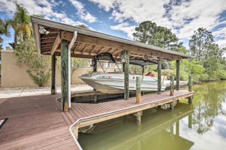 Lavish Palm Coast Home With Game Room & Private Dock - thumb 5