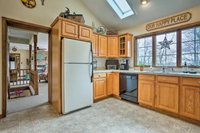 NEW Lakefront Long Pond Home w / 2 Decks Boat  Dock