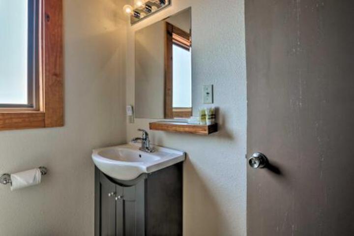 Burkesville Apt With Deck Views & Pool Access! - thumb 3