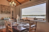 Hillside Home w / Dock 10 Min to Coeur dAlene