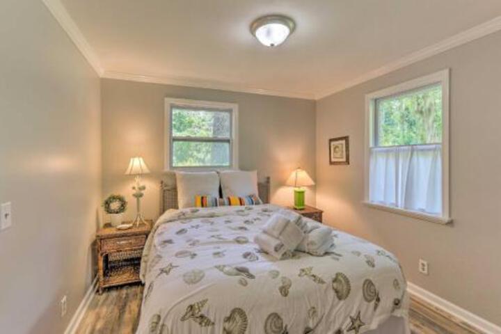 Updated Home Less Than 1 Mile To Old Town Bluffton! - thumb 4