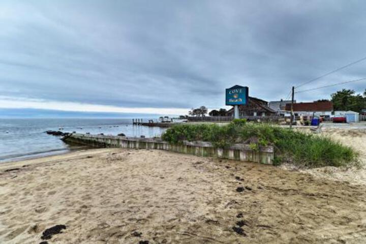 Saybrook Manor House Walk To Cove Beach! - thumb 2