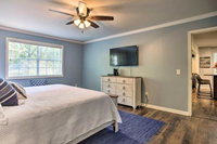 Modern Home w / YardDeck 1 Mi. to Clemson U