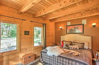 Luxury Lodge Hot Tub Snowmobiling  ATV Access