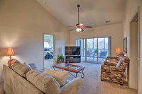 Branson West Escape Resort Community with Pool