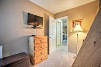 Cozy Wintergreen Resort Condo Walk to Lift