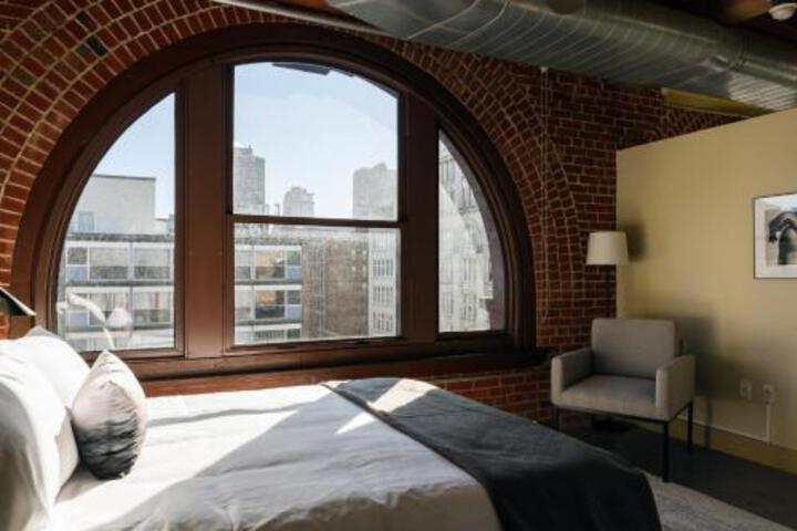 Arch Dome Dtown Large Loft With Rooftop By Zencity - thumb 4