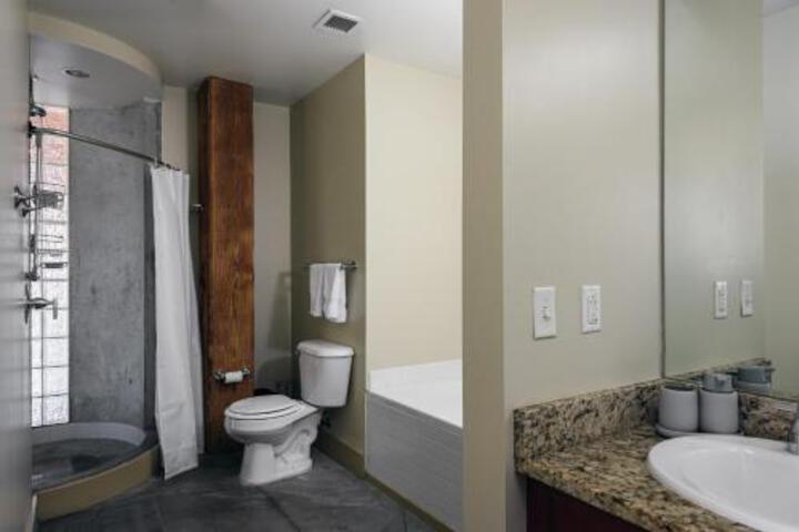 Arch Dome Dtown Large Loft With Rooftop By Zencity - thumb 6