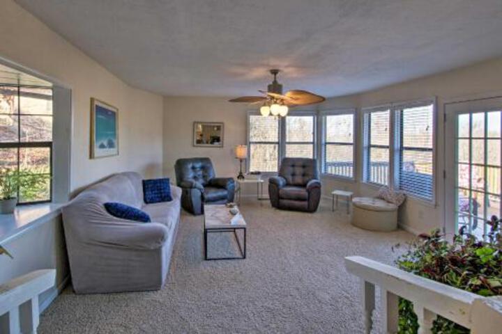 Fisherman Friendly Bull Shoals Home On Lake! - thumb 2