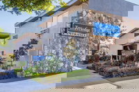 Travelodge by Wyndham Fresno Yosemite Area