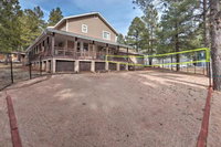 Munds Park Home w / 1.5 Acres  Volleyball