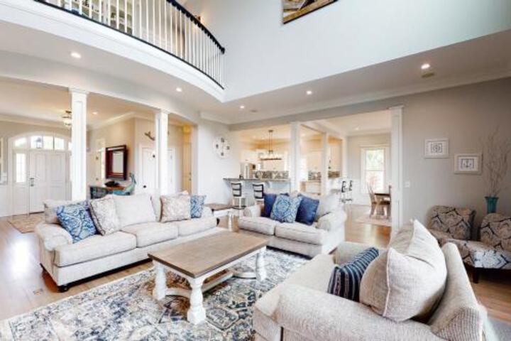 Oceanfront Bliss - thumb 1