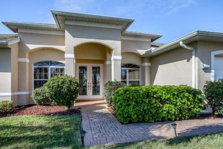 Peaceful Palms - thumb 4