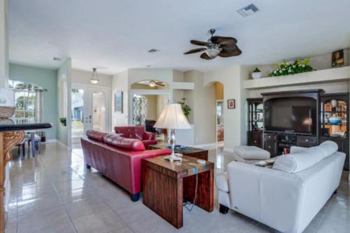 Peaceful Palms - thumb 3