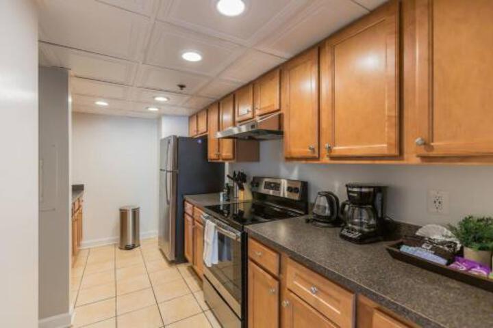 Spacious 2 Bedroom Flat + Fitness Center - thumb 4