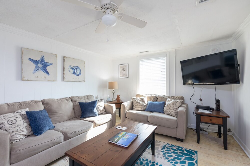 Ahh Folly Beach Vacation Rental The Edge Of America! 5 Bedroom Home - thumb 2