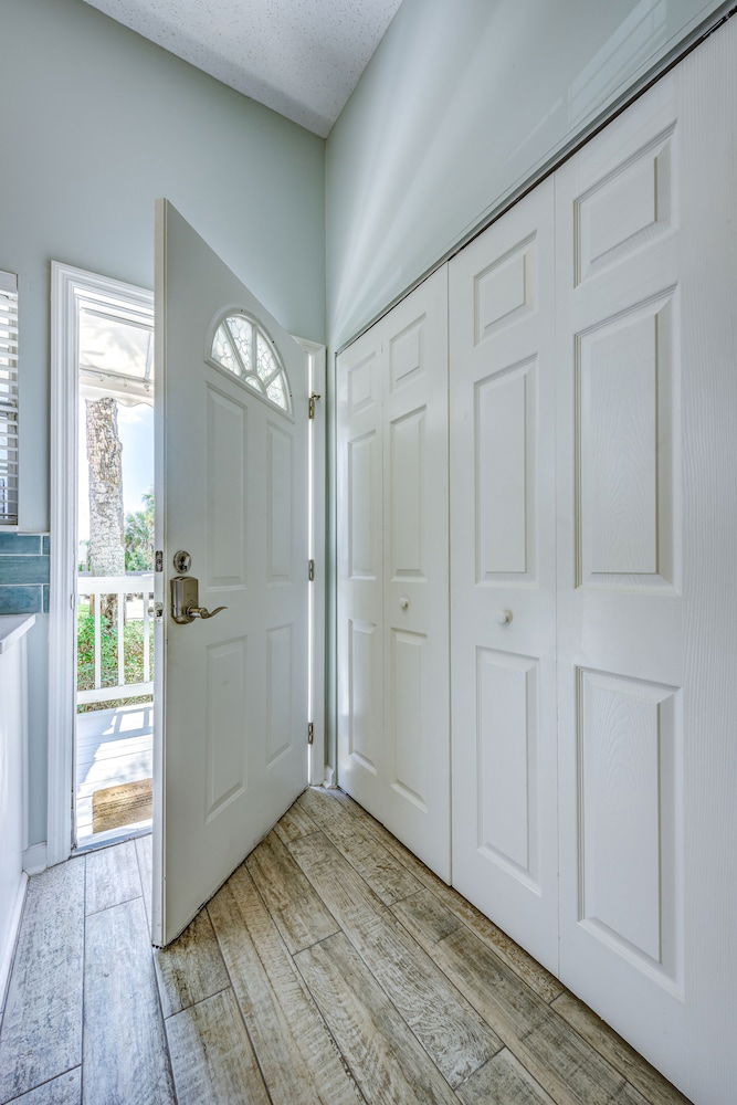 The Beach Villages - Villa One - thumb 2