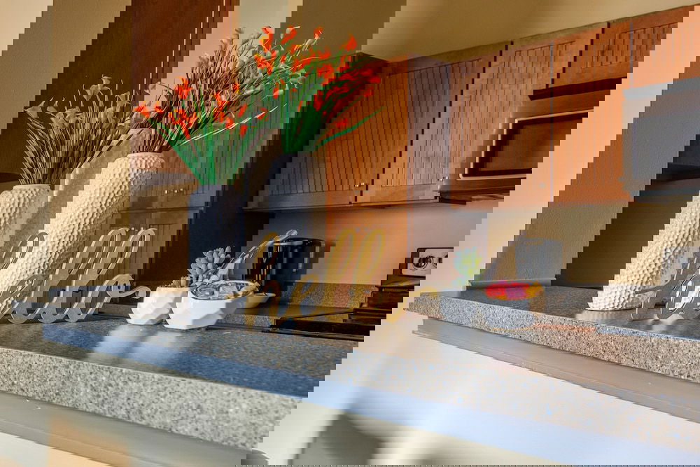 Frontdesk - 2015 East 4th Street Apts Downtown Cleveland - thumb 1