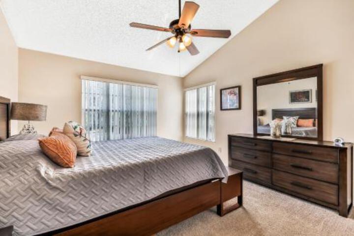 Laguna Bays Dream Condo - thumb 0