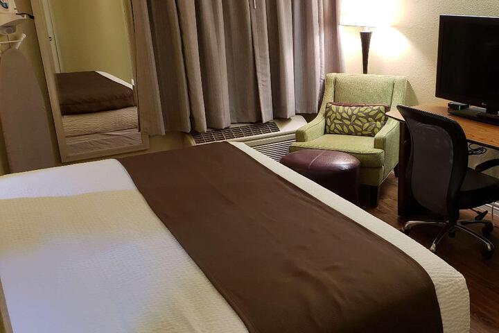 Econo Lodge - thumb 2