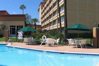 Holiday Inn Woodland Hills