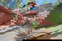 Sequoia Solitude Walk TO Private Beach