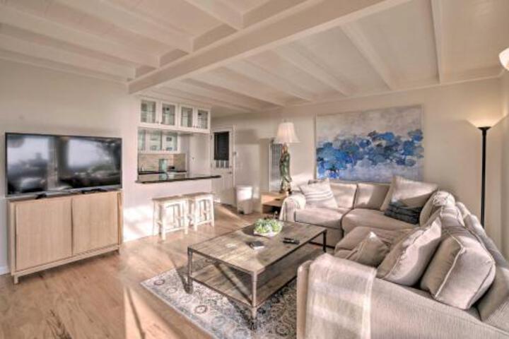 Laguna Beach Cottage W / Terrace + Ocean Views - thumb 0