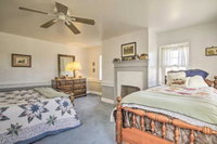 Farmhouse on River 12 Miles to Liberty Mountain