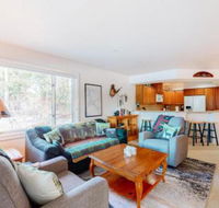 Astounding Arrow Point F 101 - Accommodation Michigan