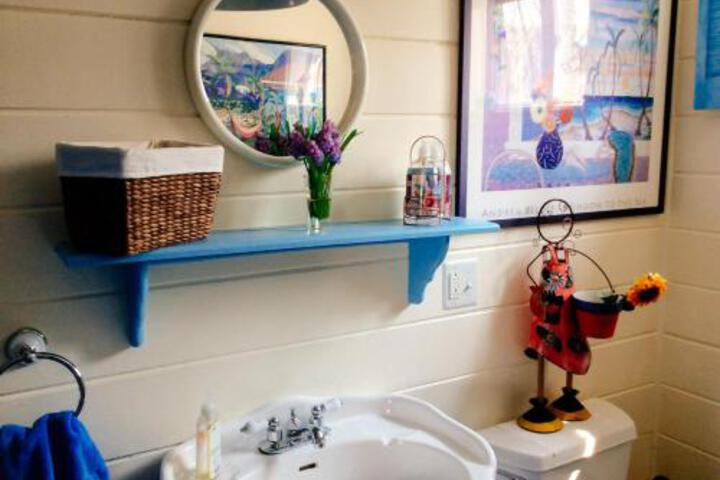 SUMMERTIME COTTAGES BAR HARBOR - thumb 1