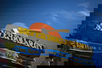 Whispering Woods Lodge-Sleeps 10 - 4 Br Home