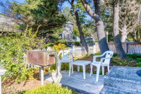 Beaches Inn  Captains Cove Cottage 9