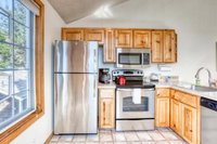 Beaches Inn  Pelicans View Cottage