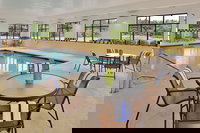 Hampton Inn  Suites St. Louis/Edwardsville IL