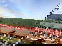 Super 8 by Wyndham Downtown Gatlinburg at Convention Center