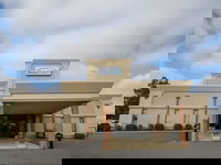 BridgePointe Hotel  Marina