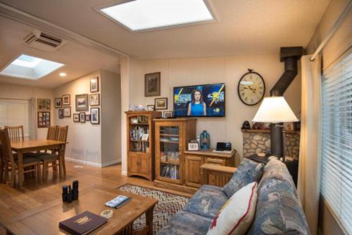 42R Rosenbergs Creekside Cabin - thumb 6