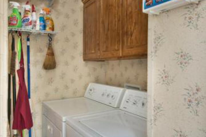 42R Rosenbergs Creekside Cabin - thumb 3