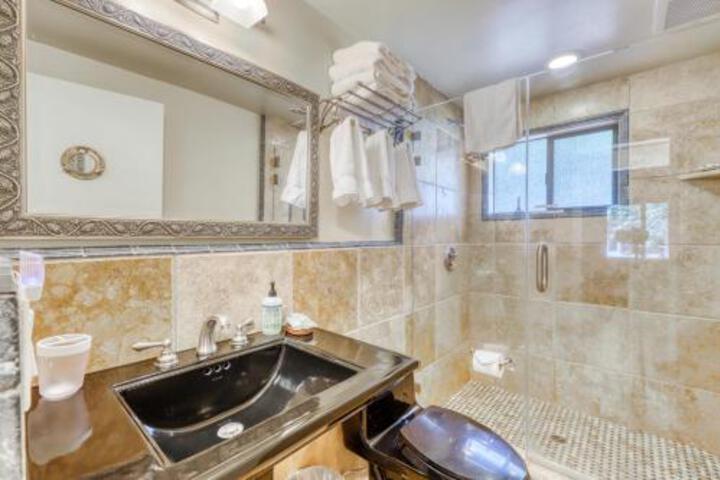 Lake Tahoe Cabin Perfection - thumb 2