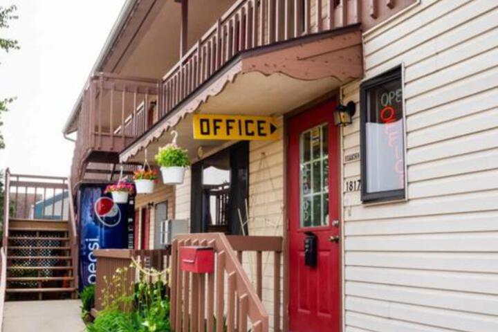 Best Price Inn - thumb 4