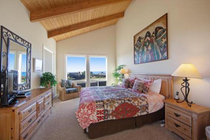 Pacific Pearl - thumb 0