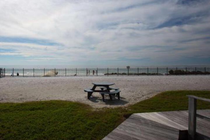 105 Caprice Resort - thumb 2