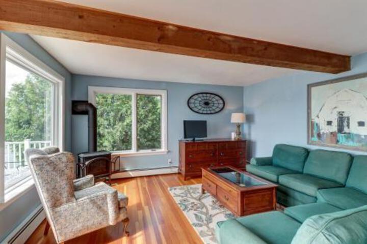 Malletts Bay Beauty - thumb 3