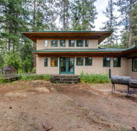 Selby Knoll Guesthouse - Accommodation Michigan