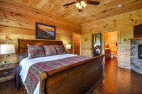 Sycamore Mansion Cabin